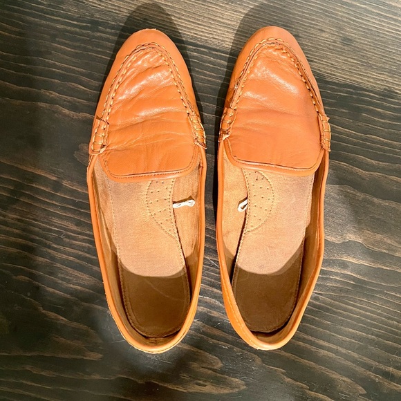 Gap Classic sz 7 Moccasin Loafers - Picture 8 of 8